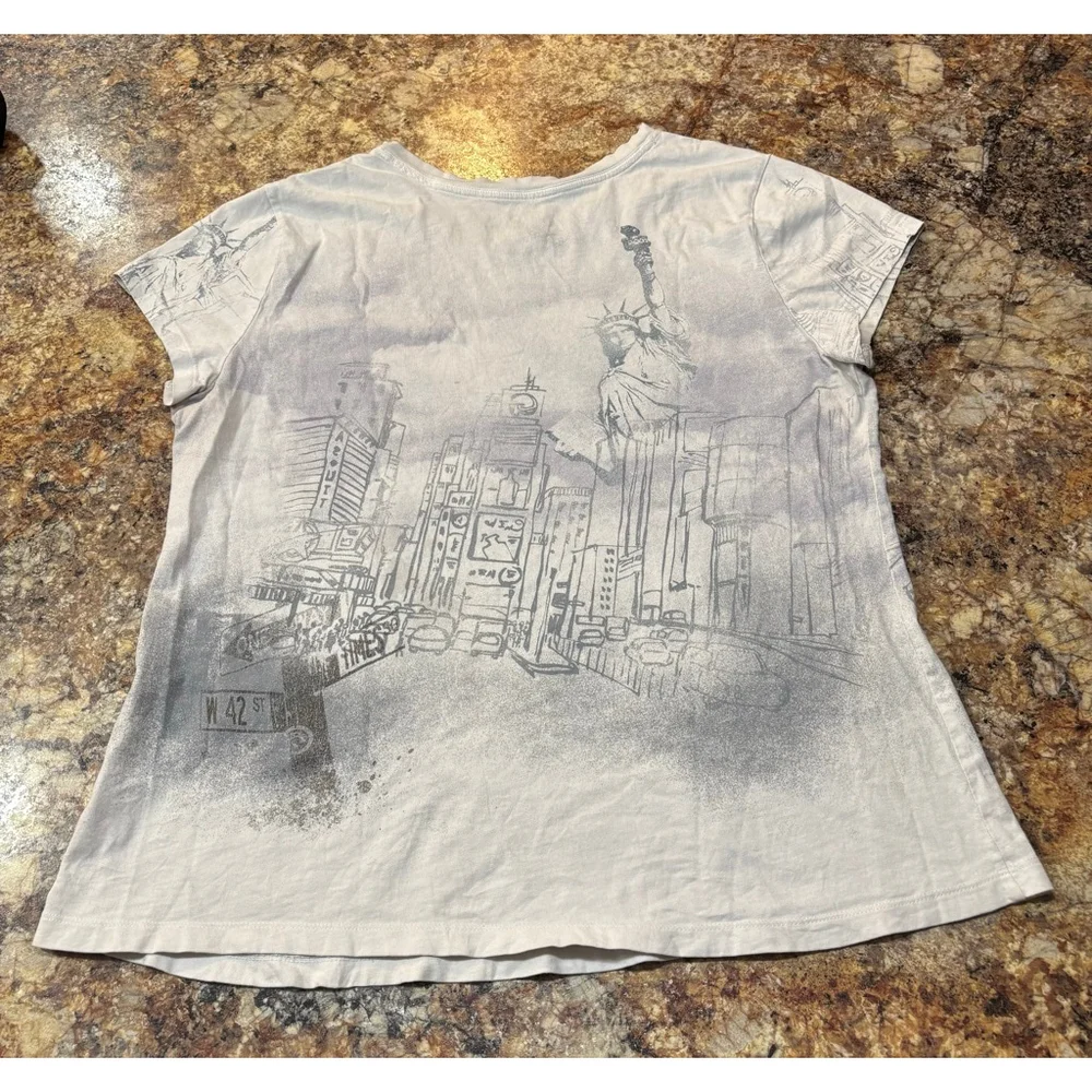 Sonoma New York City Graphic Tee - Picture 3 of 3